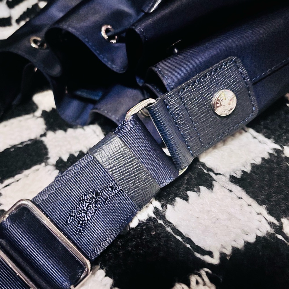 NWOT Le Pliage Neo Bucket Bag in Navy (NOT the small size) - Picture 6 of 15